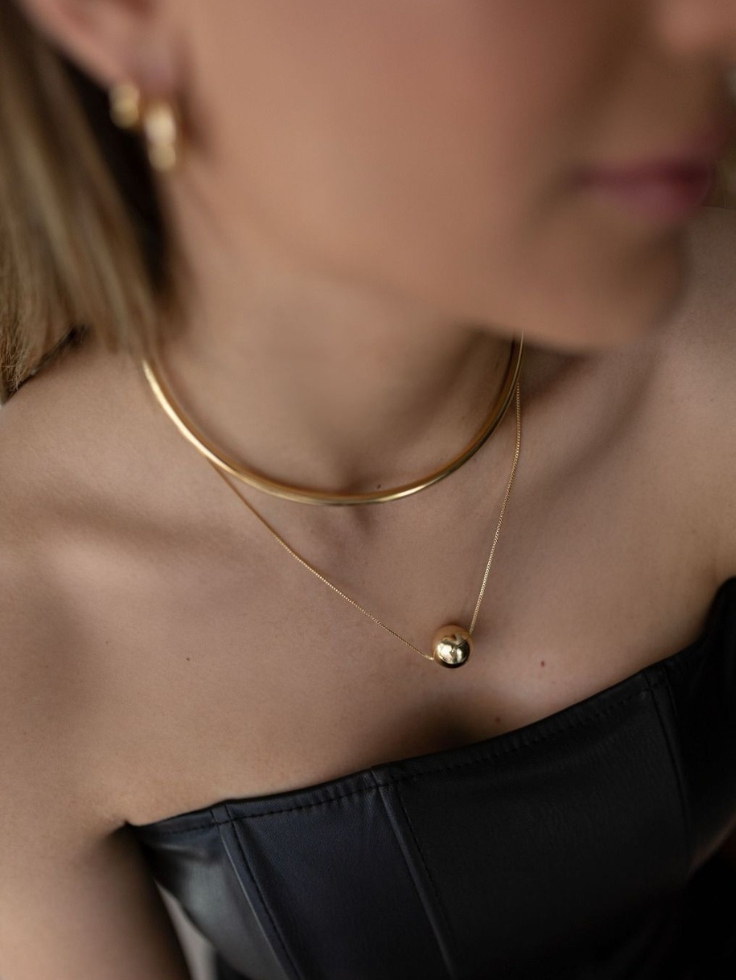 Collares